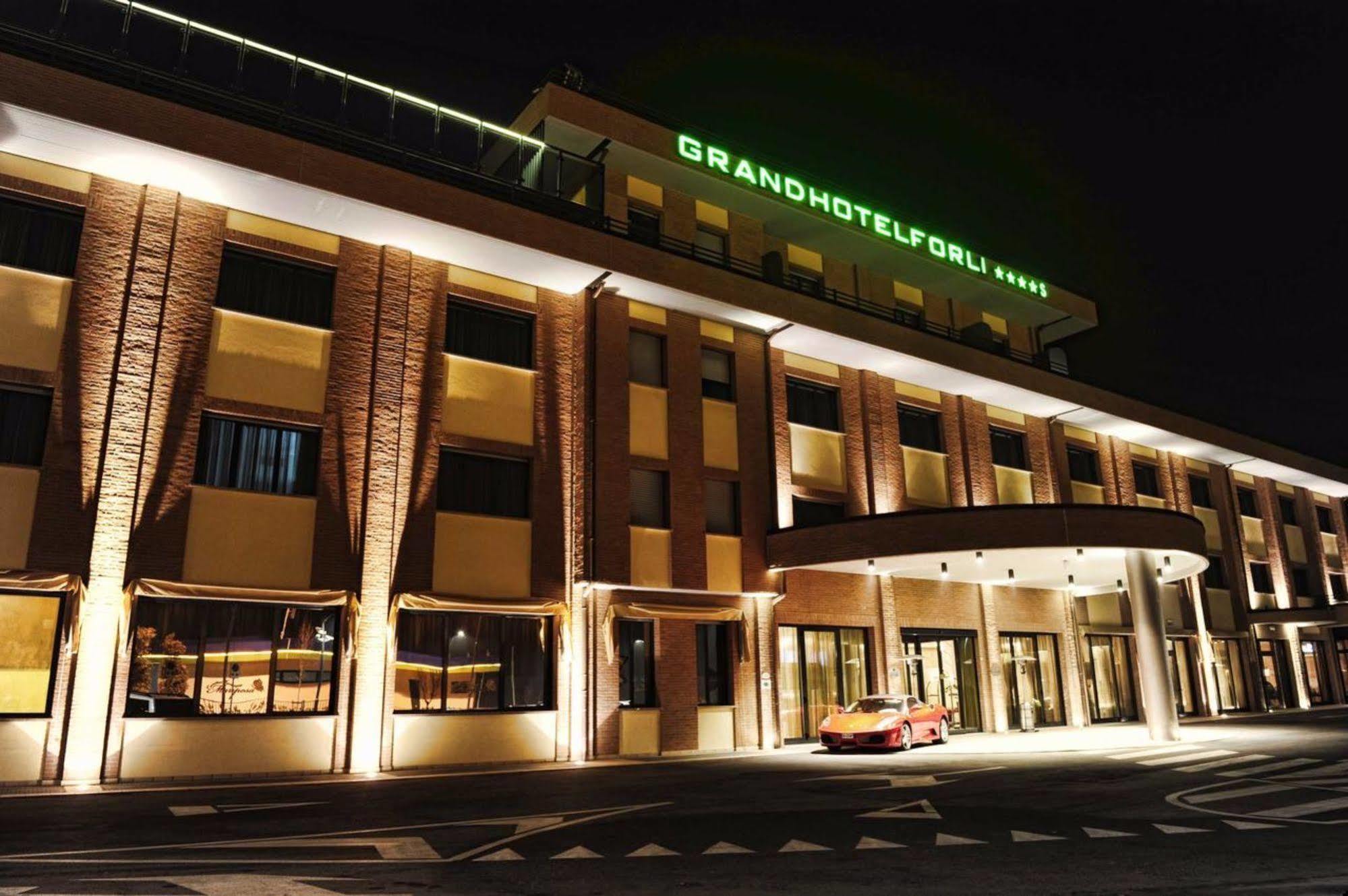 Grand Hotel فورلي المظهر الخارجي الصورة